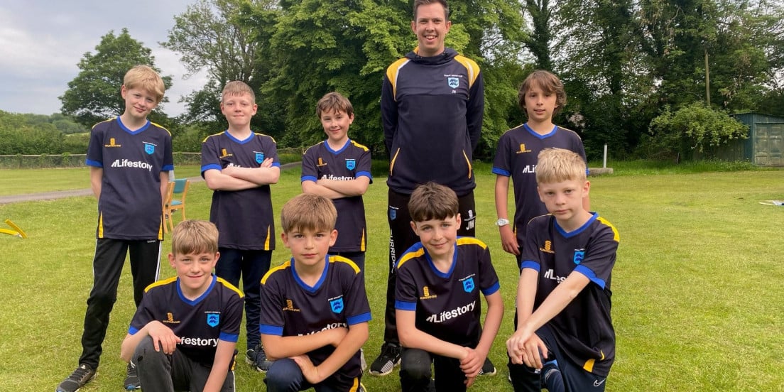 Tetbury Cricket Club U11 team with coach James Westhead 1 min