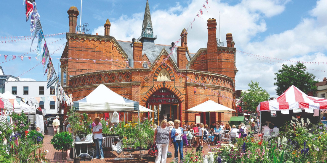 Wokingham Town Hall Market Day 2 1 min